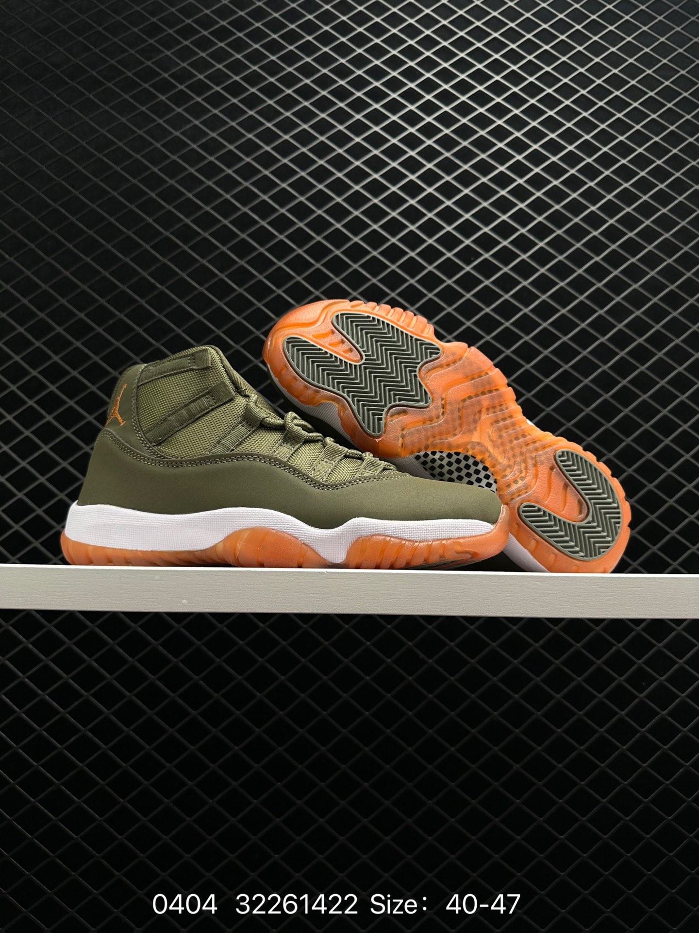 Air Jordan 11 Retro Low 